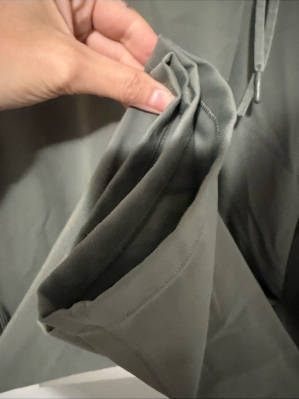 132. lululemon athletica Luxtreme On The Fly Grey Sage Track Joggers Size 8 - Picture 4 of 8